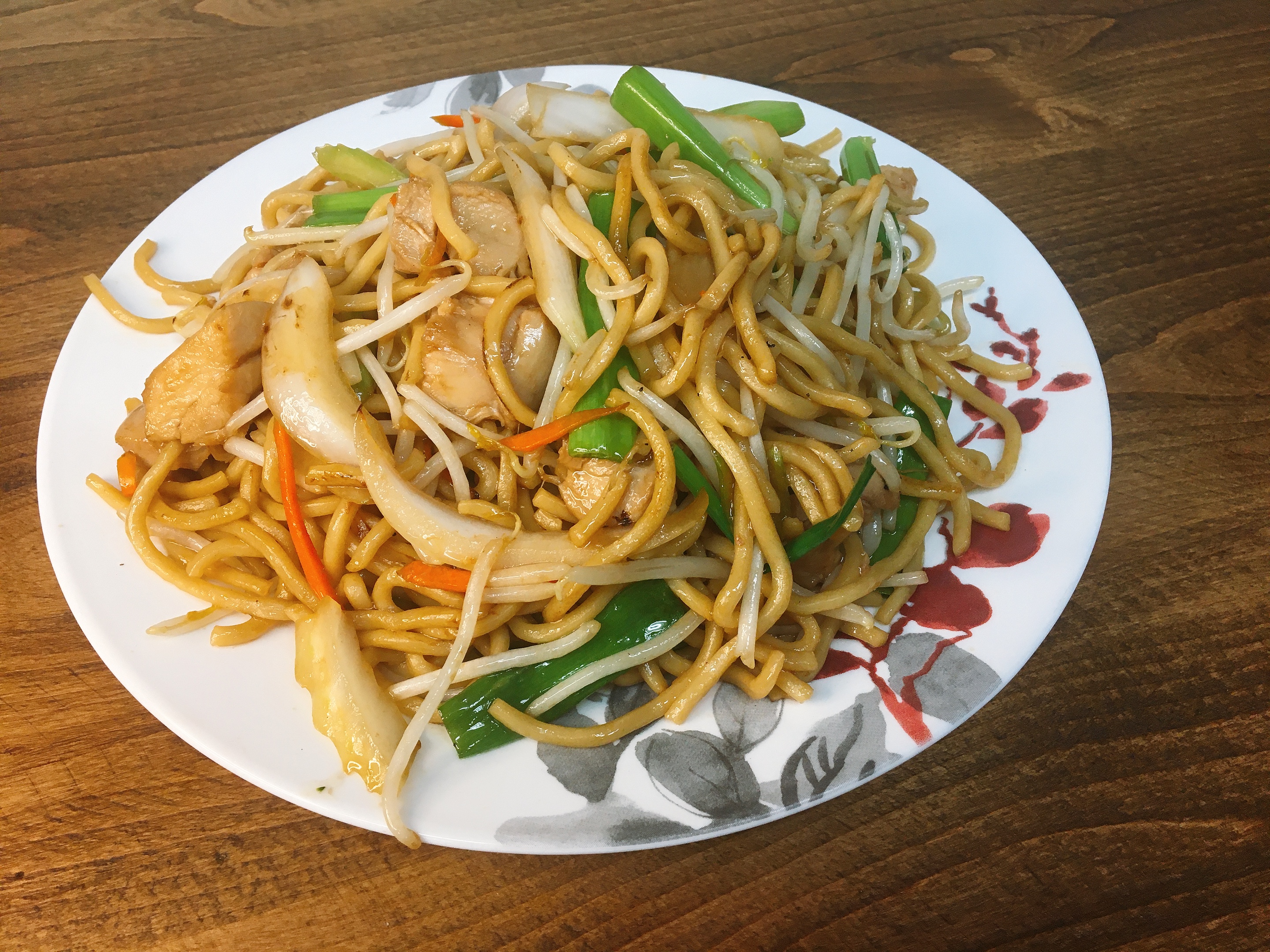 Order Chicken Chow Mein food online from China Garden store, Castro Valley on bringmethat.com