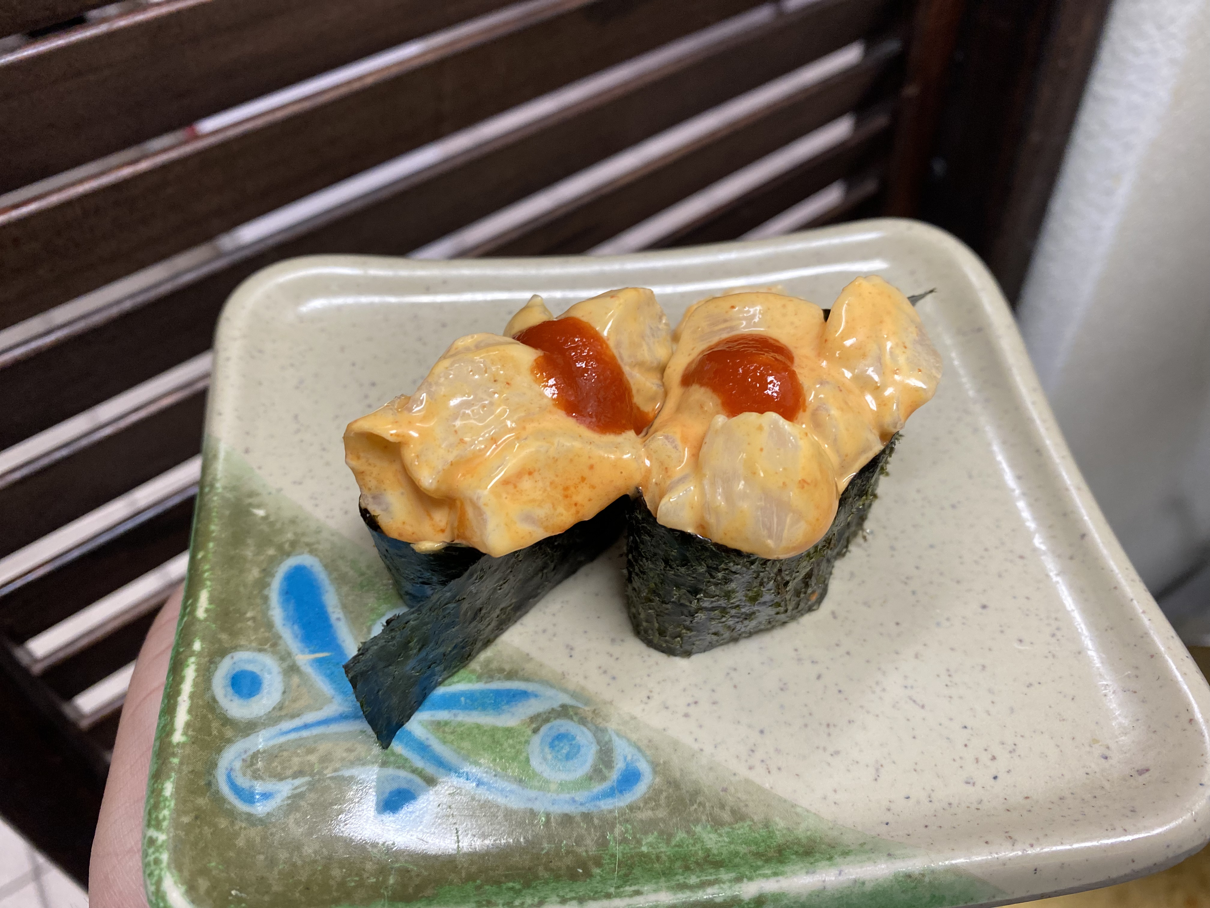 Order Spicy Scallops Sushi food online from 760 Sushi Bros store, Victorville on bringmethat.com