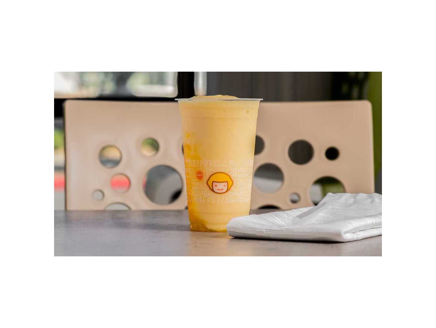 Order G3. Mango Yakult Smoothie food online from Happy Lemon store, Foster City on bringmethat.com