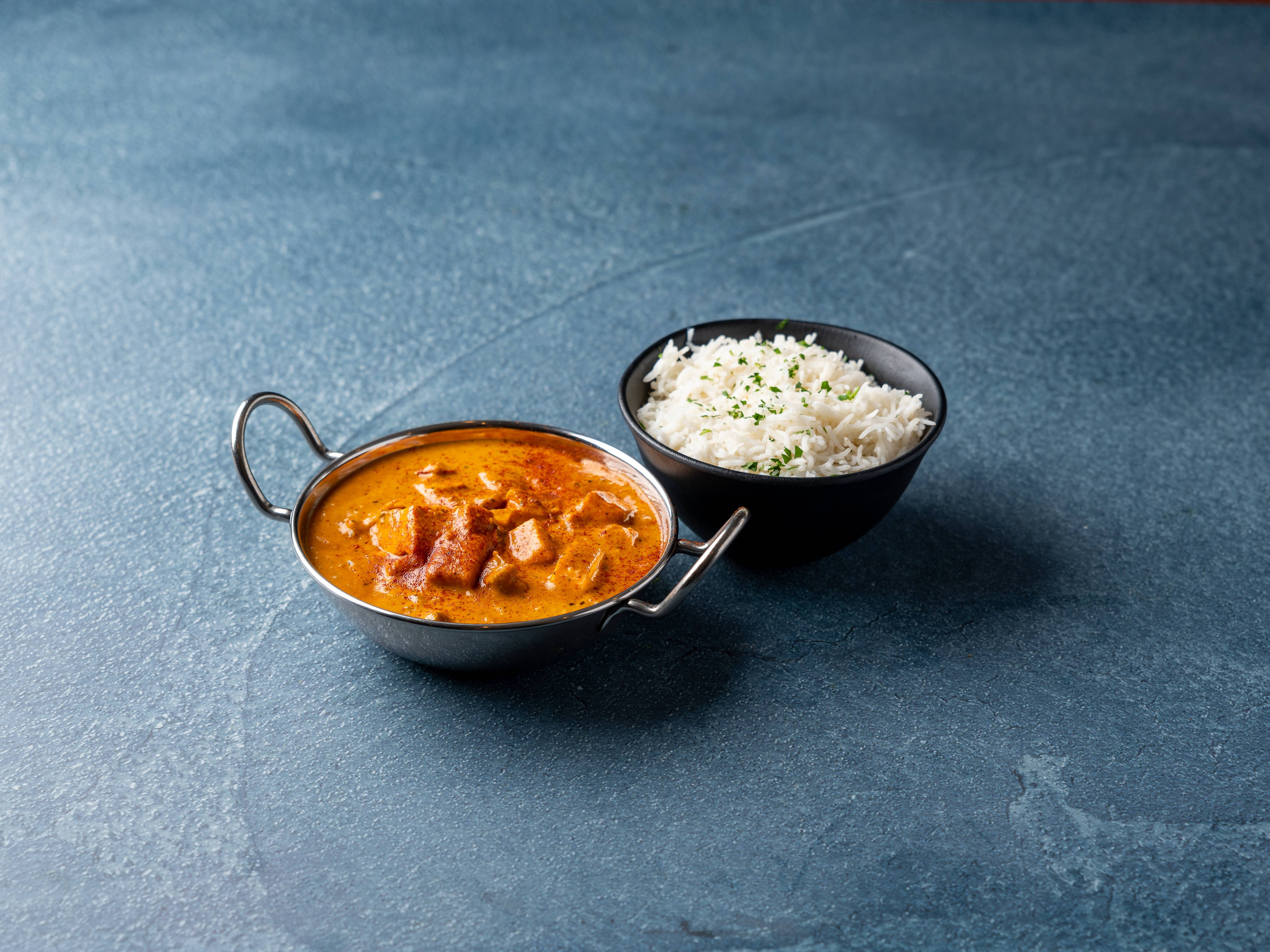 Order Paneer Tikka Masala food online from Siri Indian Restaurant store, Chicago on bringmethat.com
