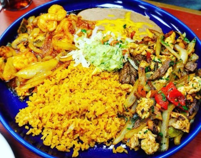 Order Rebeca's Combo food online from Rancho Chico store, Cedar Falls on bringmethat.com