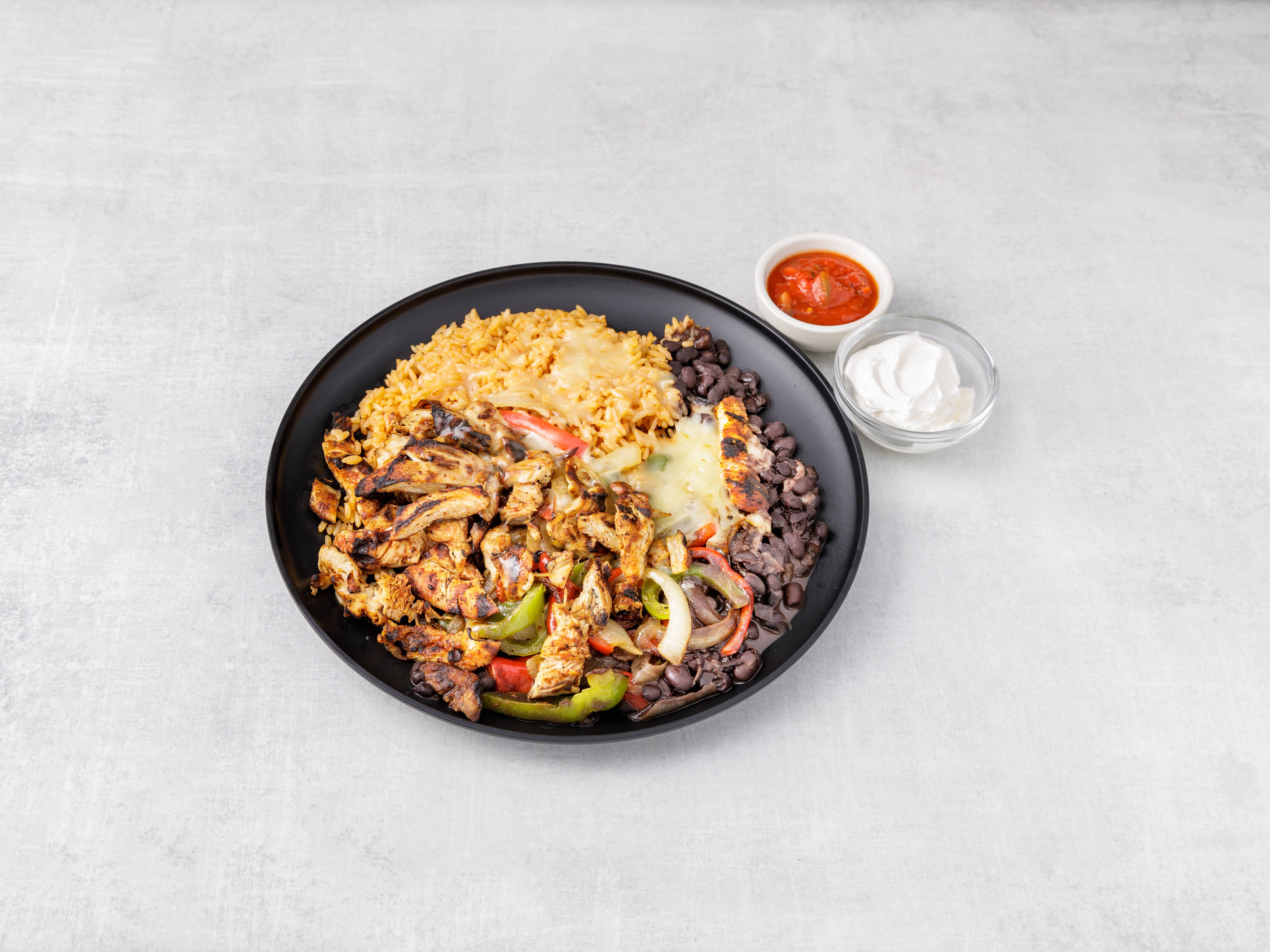 Order Tinga Bowl food online from Tinga Taqueria store, Westfield on bringmethat.com
