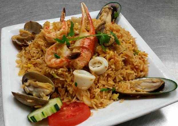 Order Ocean Fried Rice food online from Thai Dishes on Broadway store, Santa Monica on bringmethat.com