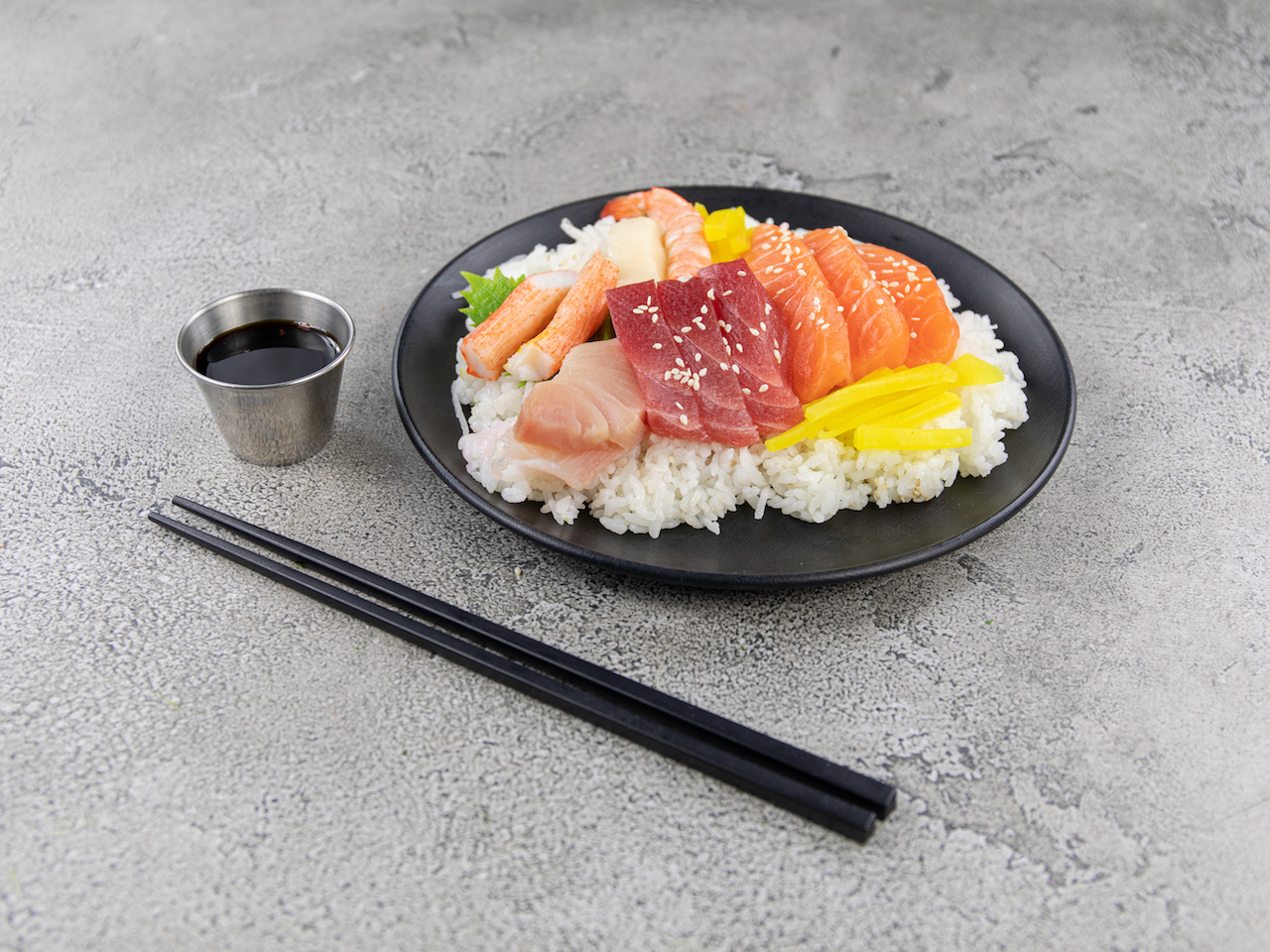 Order 45. Chirashi Dinner food online from Taiyou shabu & sushi store, Quincy on bringmethat.com