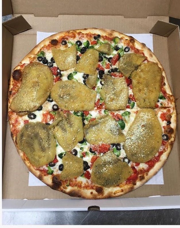 Order 18. Mona Lisa Pizza - Small 12" (8 Slices) food online from Hometown Pizza of Bristol store, Bristol on bringmethat.com