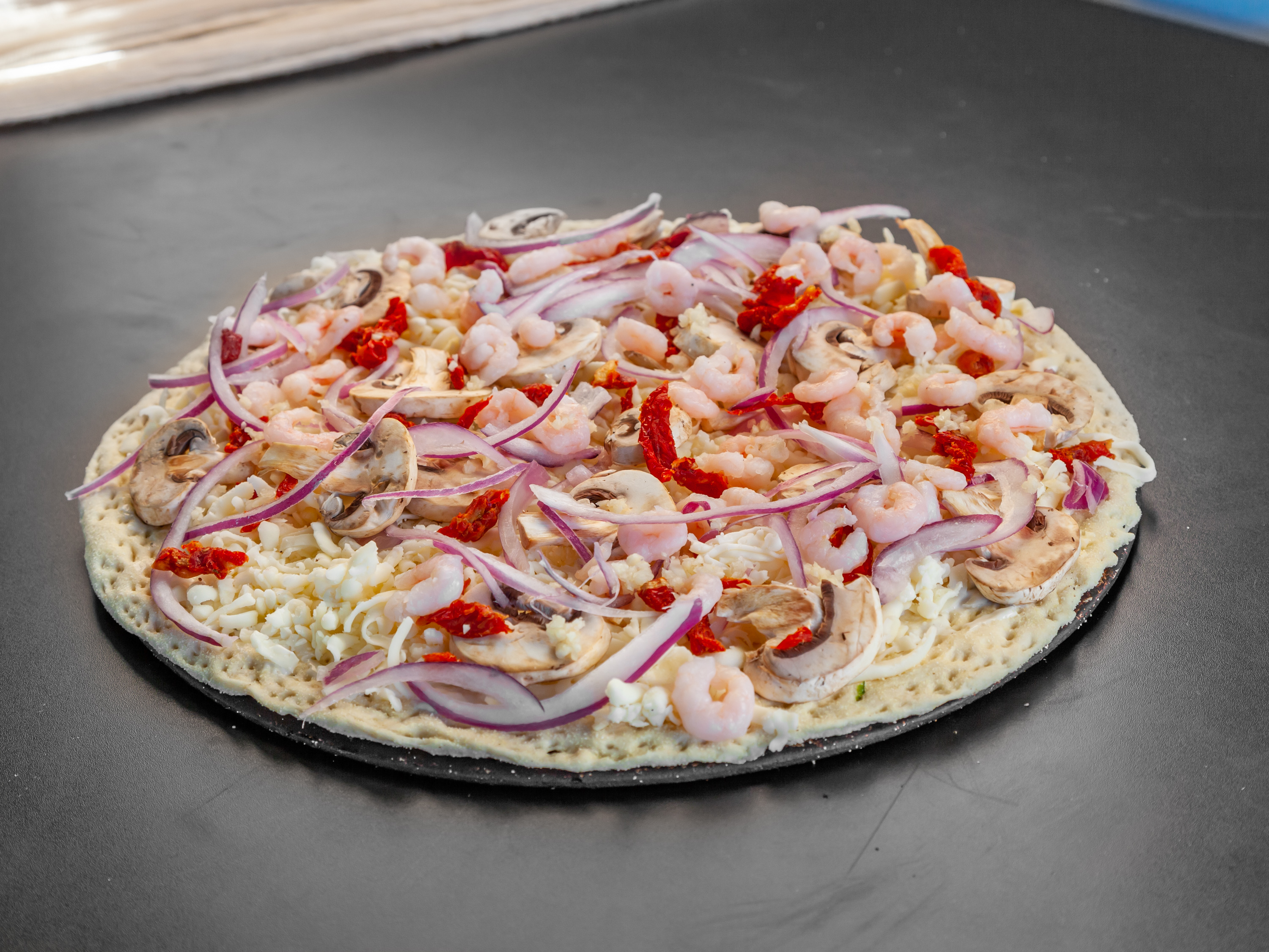 Order Pesto Shrimp Pizza food online from New York Pizza & Pasta store, San Leandro on bringmethat.com