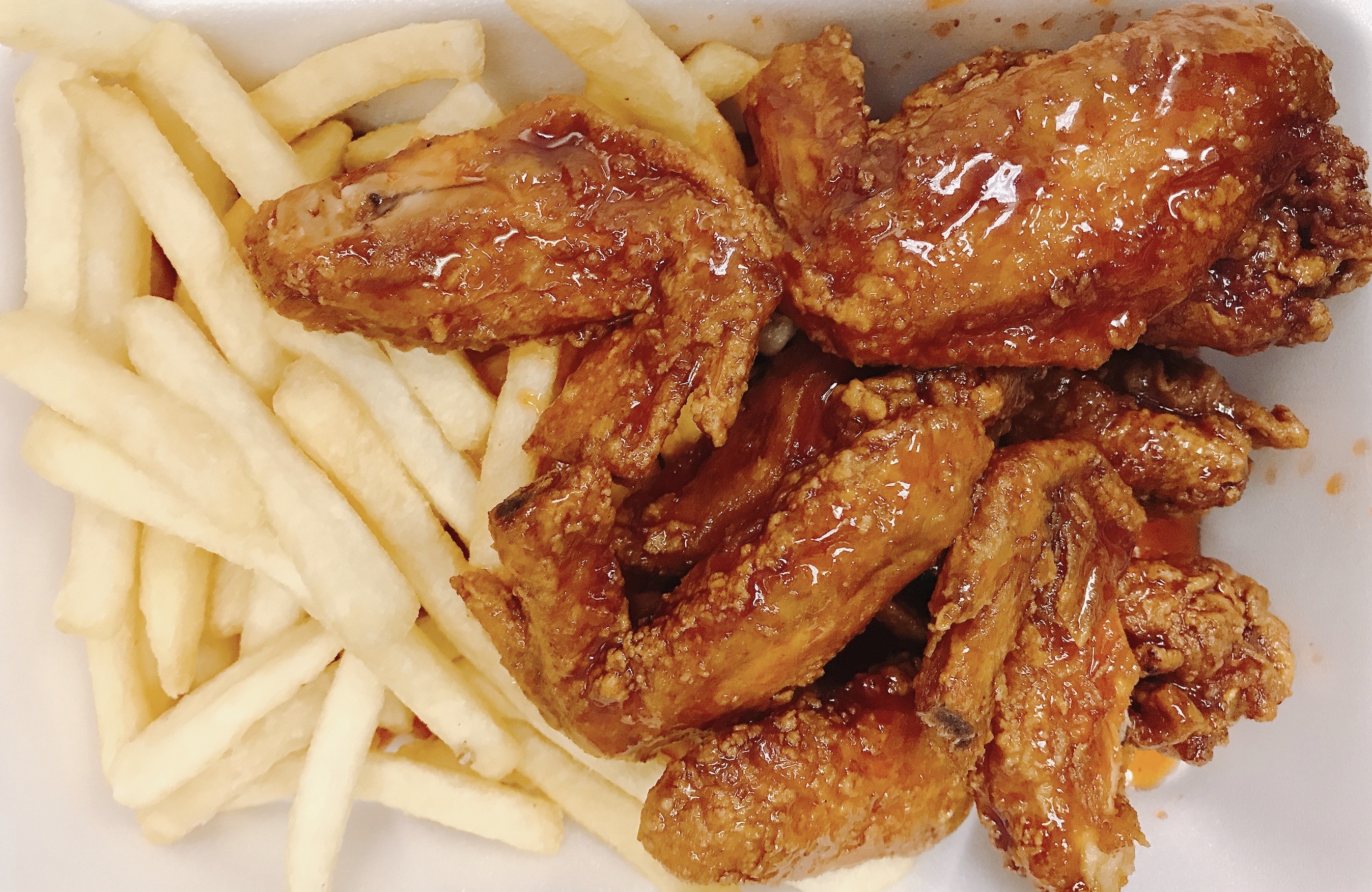 Order Chicken Wings with General Tso's Sauce（左宗鸡翅） food online from China House store, Philadelphia on bringmethat.com