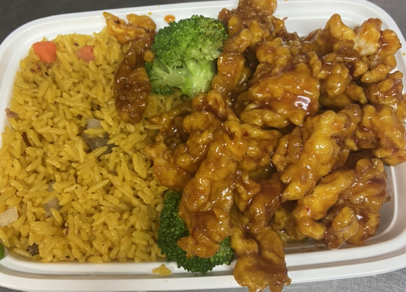 Order C 10.General Tso's chicken (white meat) combination platter food online from New Jin Xin store, Brooklyn on bringmethat.com