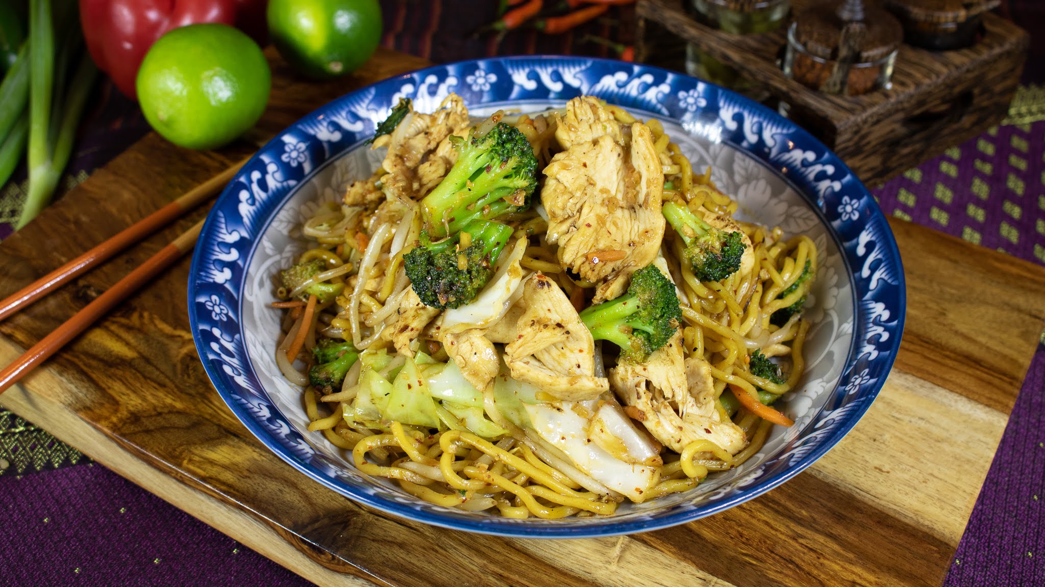 Order Chow Mein food online from Thai Chili store, Henderson on bringmethat.com