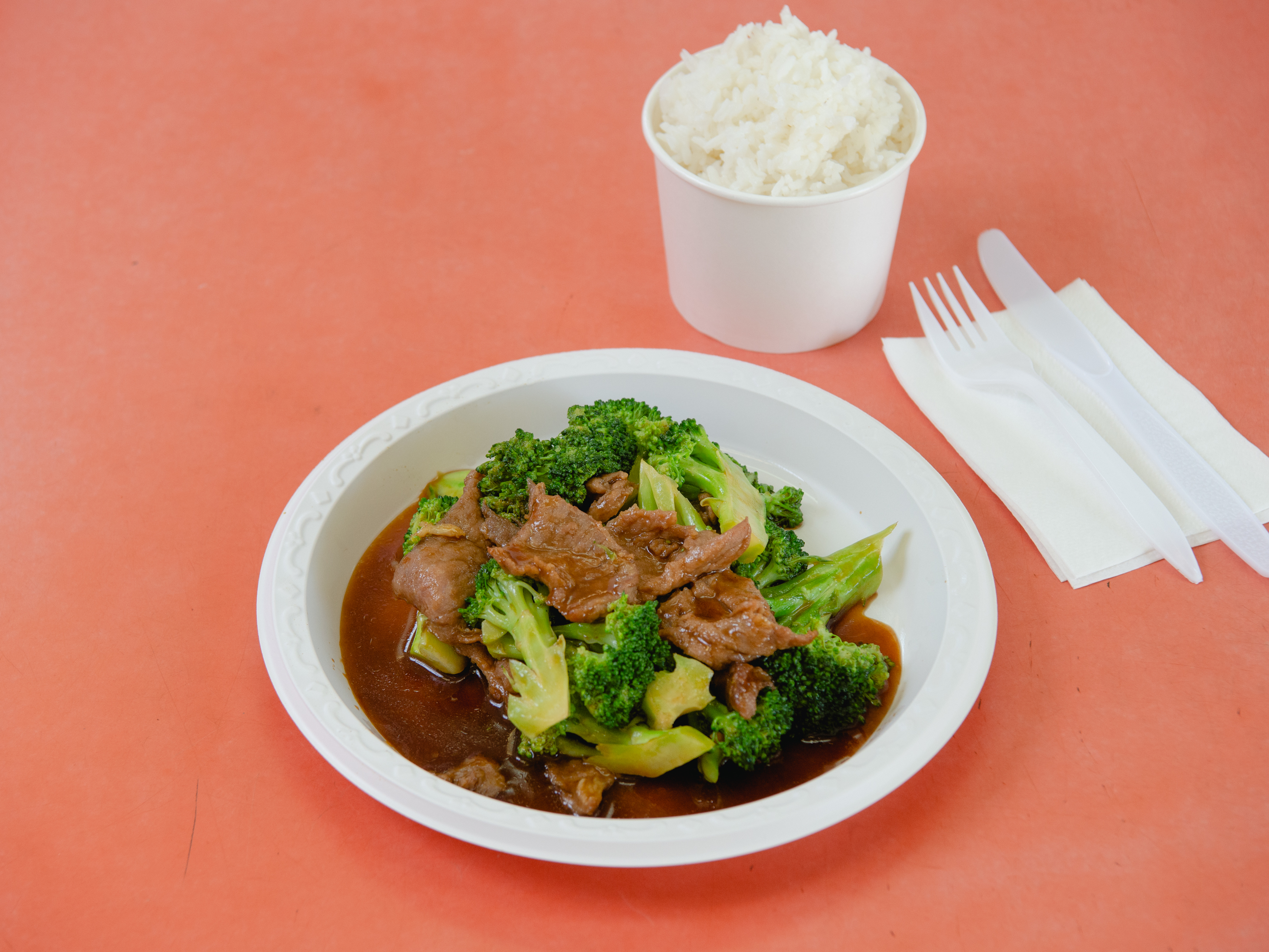 Order C 8. Beef with Broccoli food online from Happy Wok Chinese Restaurant store, Brooklyn on bringmethat.com