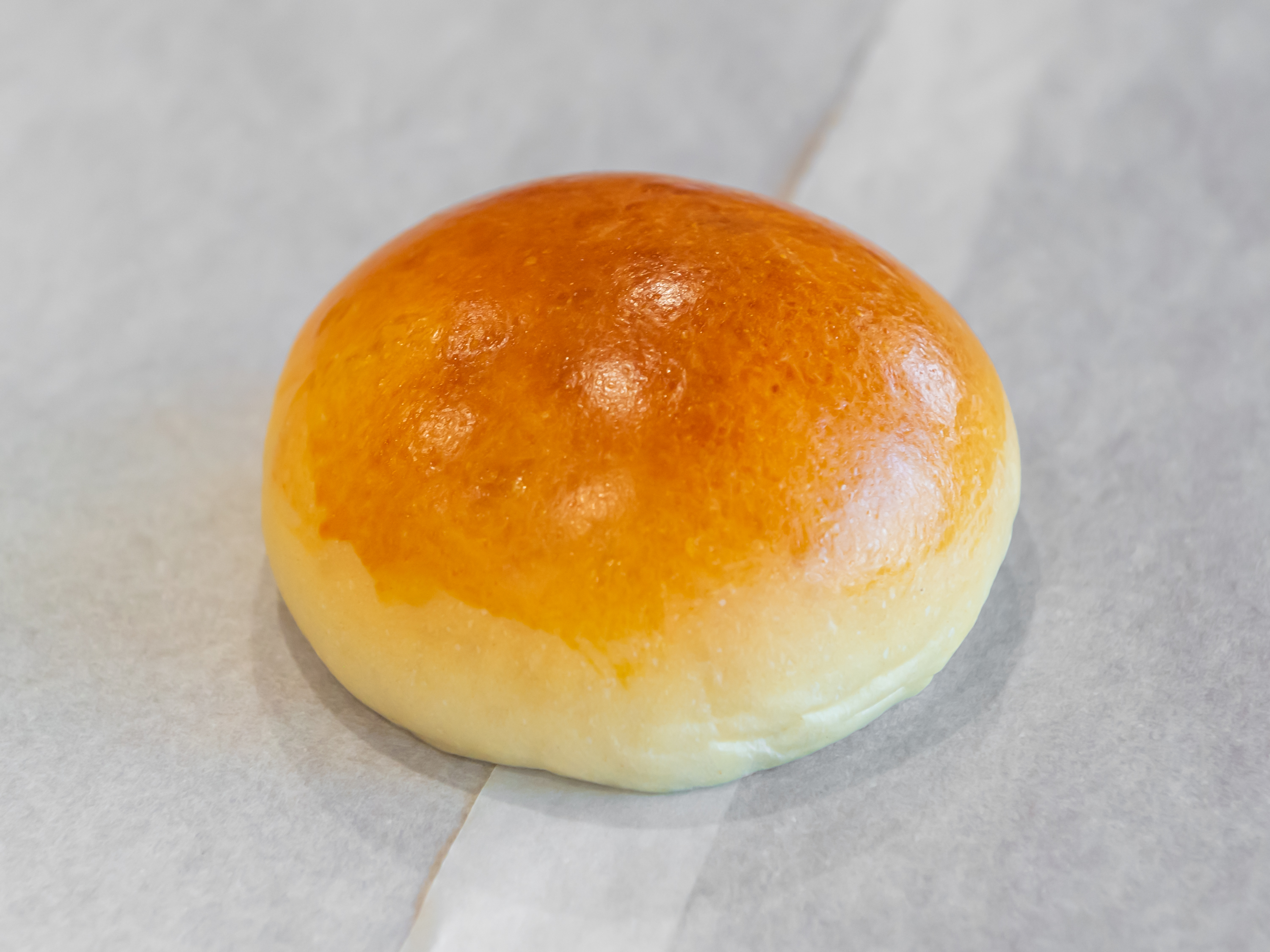 Order Baked BBQ Bun (焗叉烧包) food online from Long Family Pastry store, Los Angeles on bringmethat.com