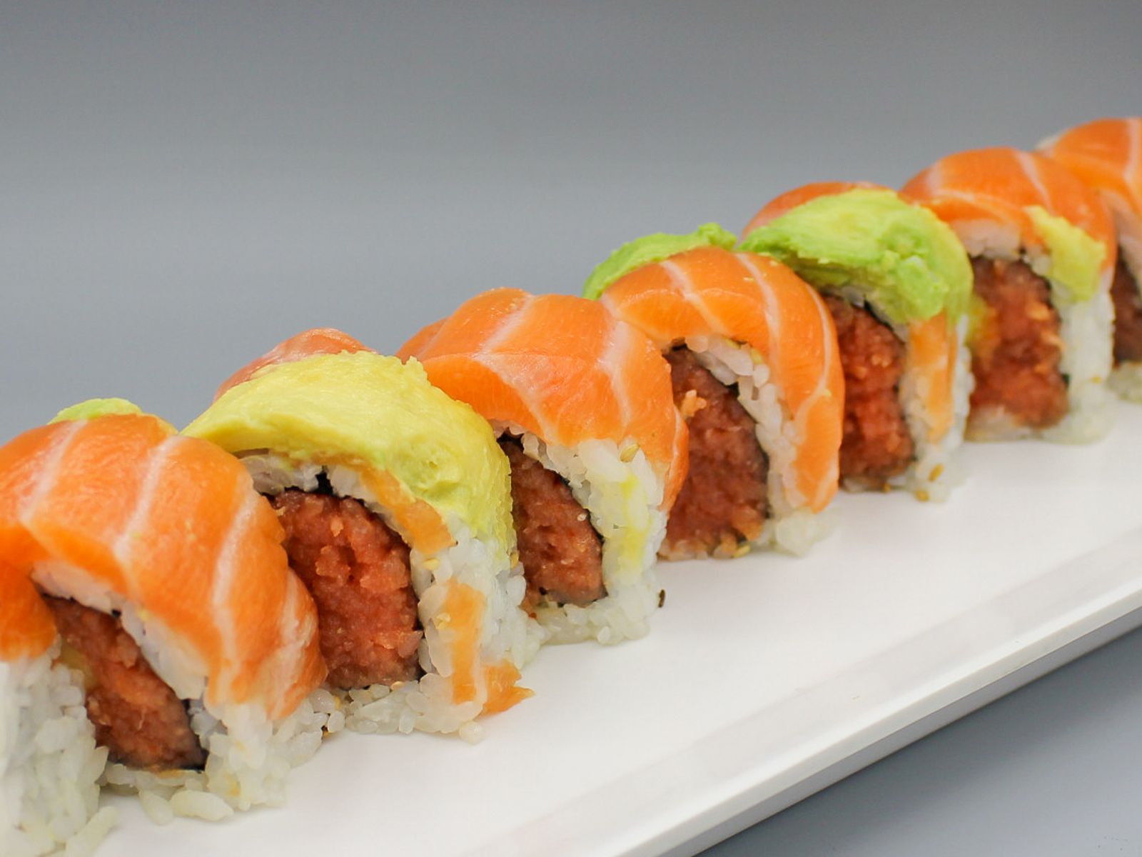 Order Alasaka Roll food online from Tom's Sushi House store, Los Angeles on bringmethat.com