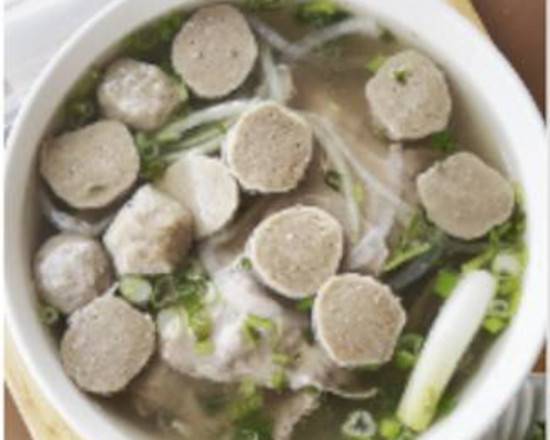 Order Meatball & Filet Pho (Pho Bo Vien) food online from Pho Me Vietnamese Kitchen store, Mooresville on bringmethat.com