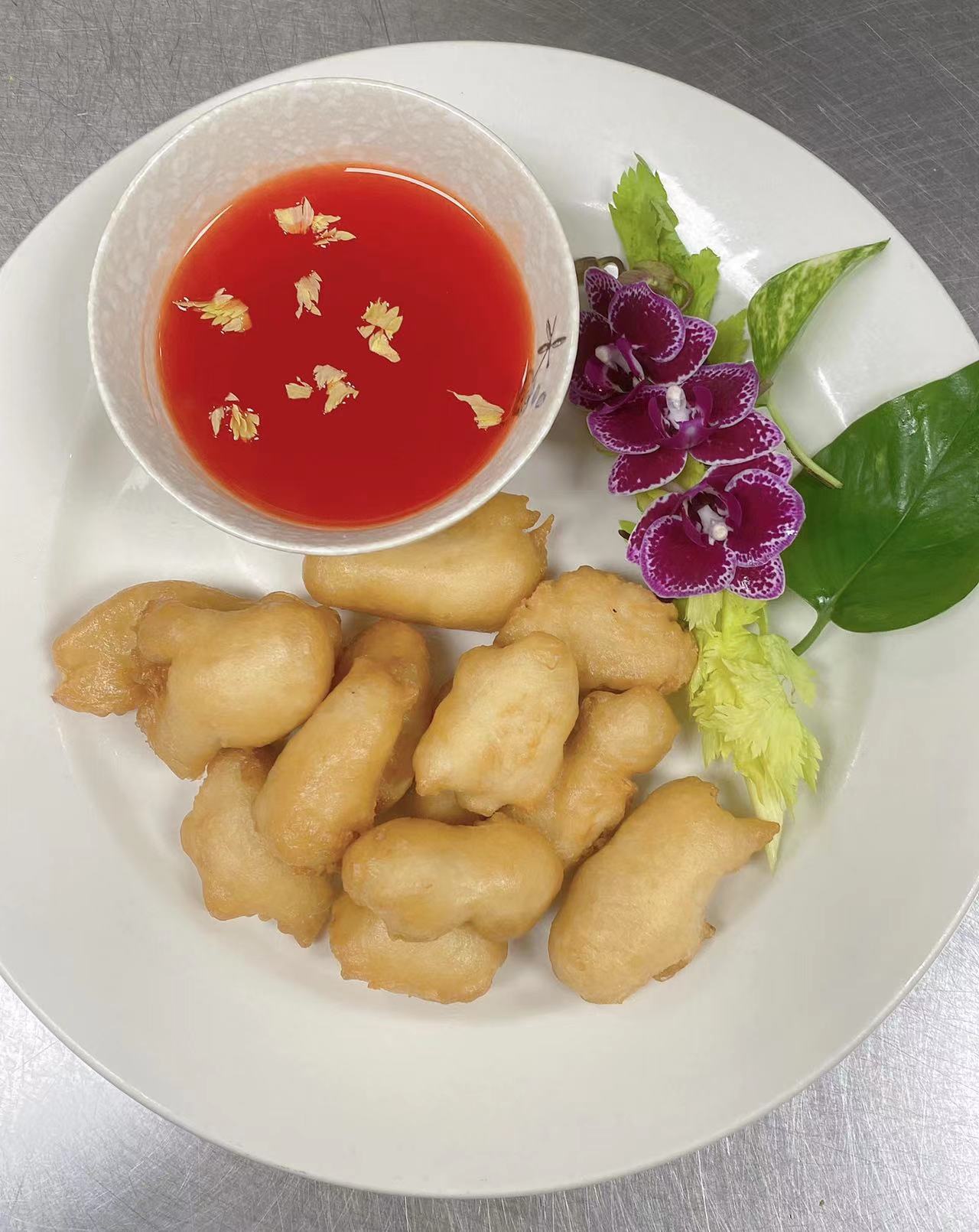 Order Sweet and Sour Chicken food online from China King store, Huntington on bringmethat.com