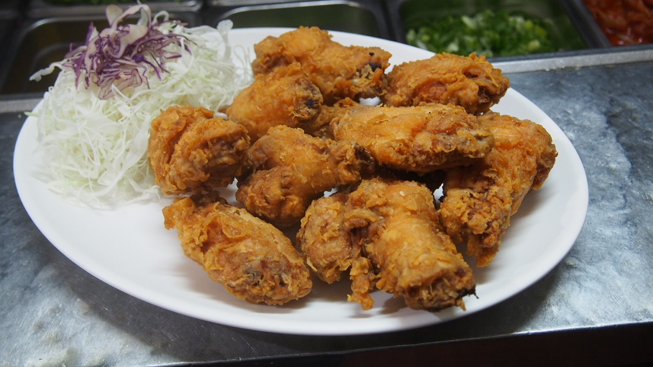 Order N-55. Fried Chicken Wings (닭날개튀김/油炸鸡翅) food online from Restaurant Namsan store, Los Angeles on bringmethat.com
