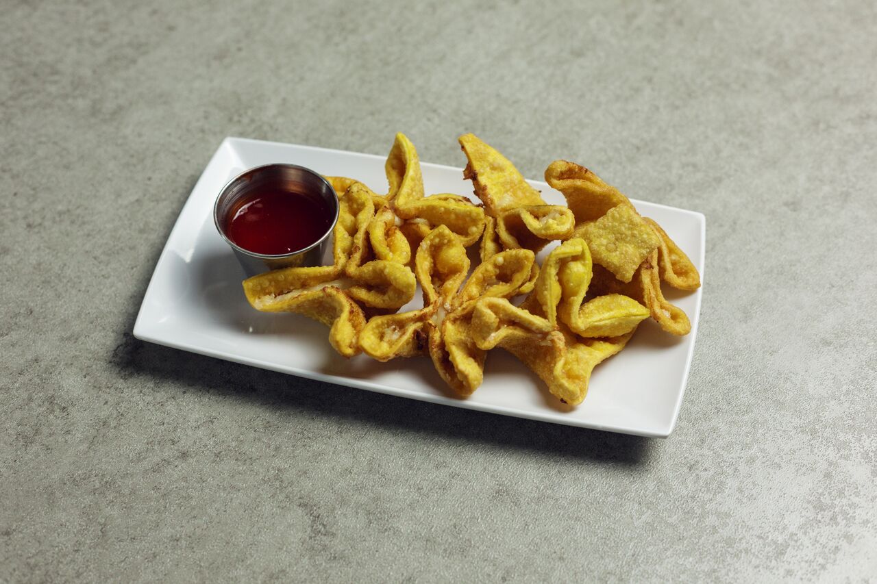 Order Crab Rangoon(6) / 蟹饺 food online from Lucky Bamboo China Bistro store, Nashville on bringmethat.com