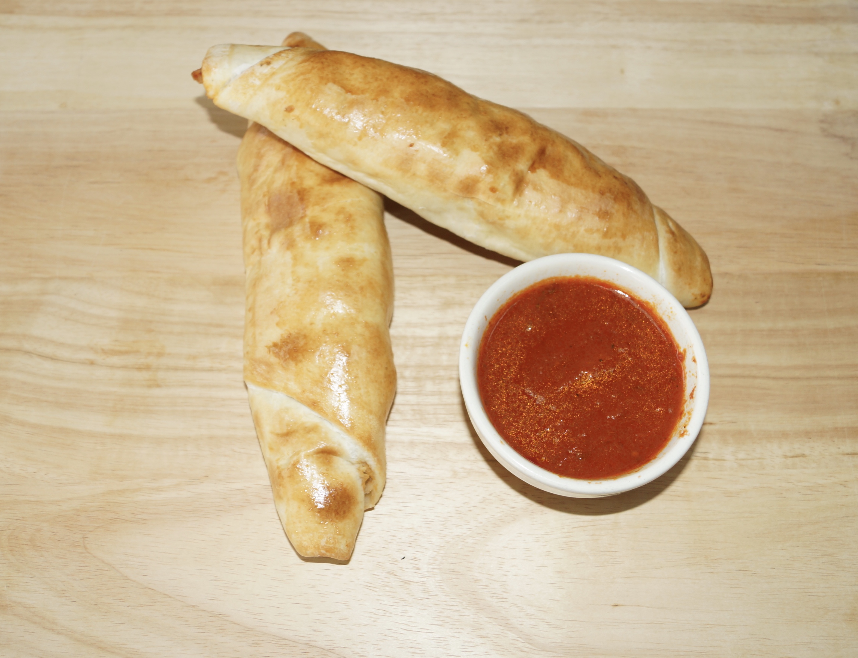Order Pepperoni Roll food online from La Pizzeria Del Sabor store, Yonkers on bringmethat.com