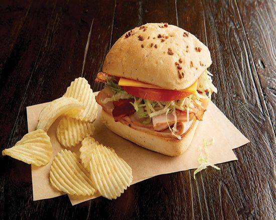 Order Smoked Turkey Breast Sandwich (Manager's Special) food online from Jason's Deli store, Altamonte Springs on bringmethat.com