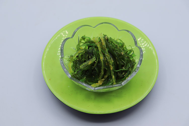 Order Seaweed Salad food online from Sushi Hada store, Portland on bringmethat.com