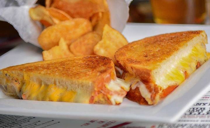 Order Grilled Cheese food online from Cold Beers & Cheeseburgers store, Scottsdale on bringmethat.com