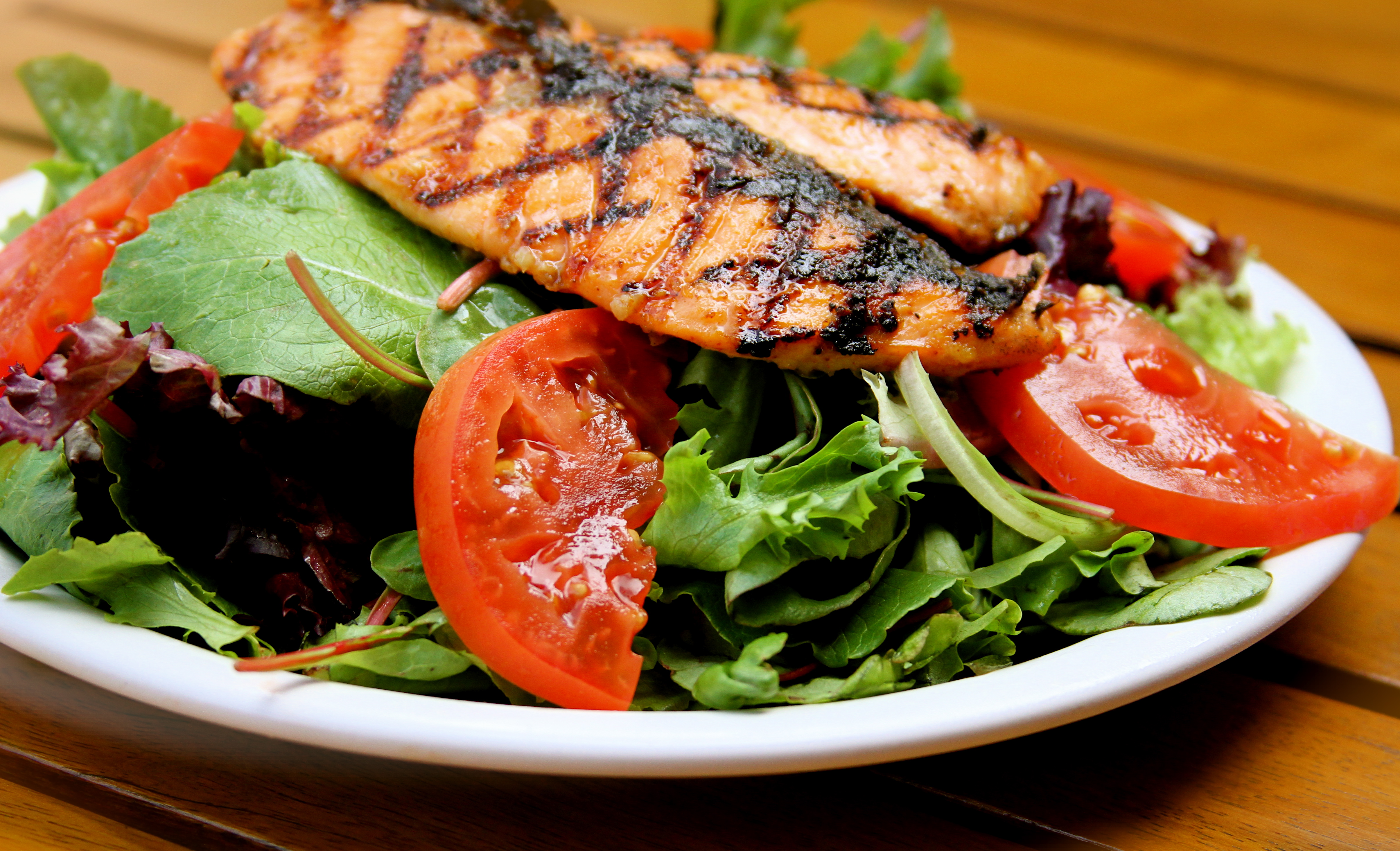 Order Salmon Salad food online from Nalu Island Grill store, San Clemente on bringmethat.com