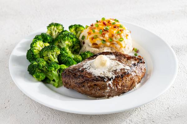 Order Classic Sirloin* - 10oz food online from Chilis Grill & Bar store, Escondido on bringmethat.com