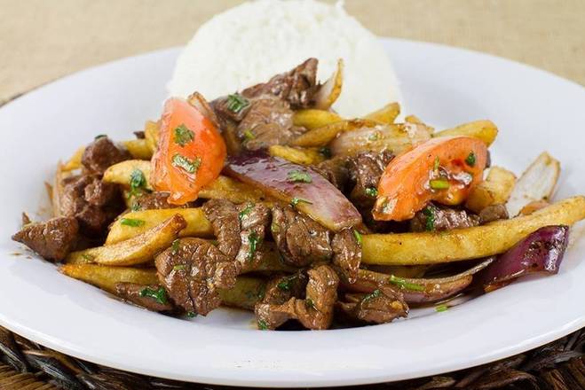 Order Lomos Saltado food online from Downtown Cafe store, Hesperia on bringmethat.com