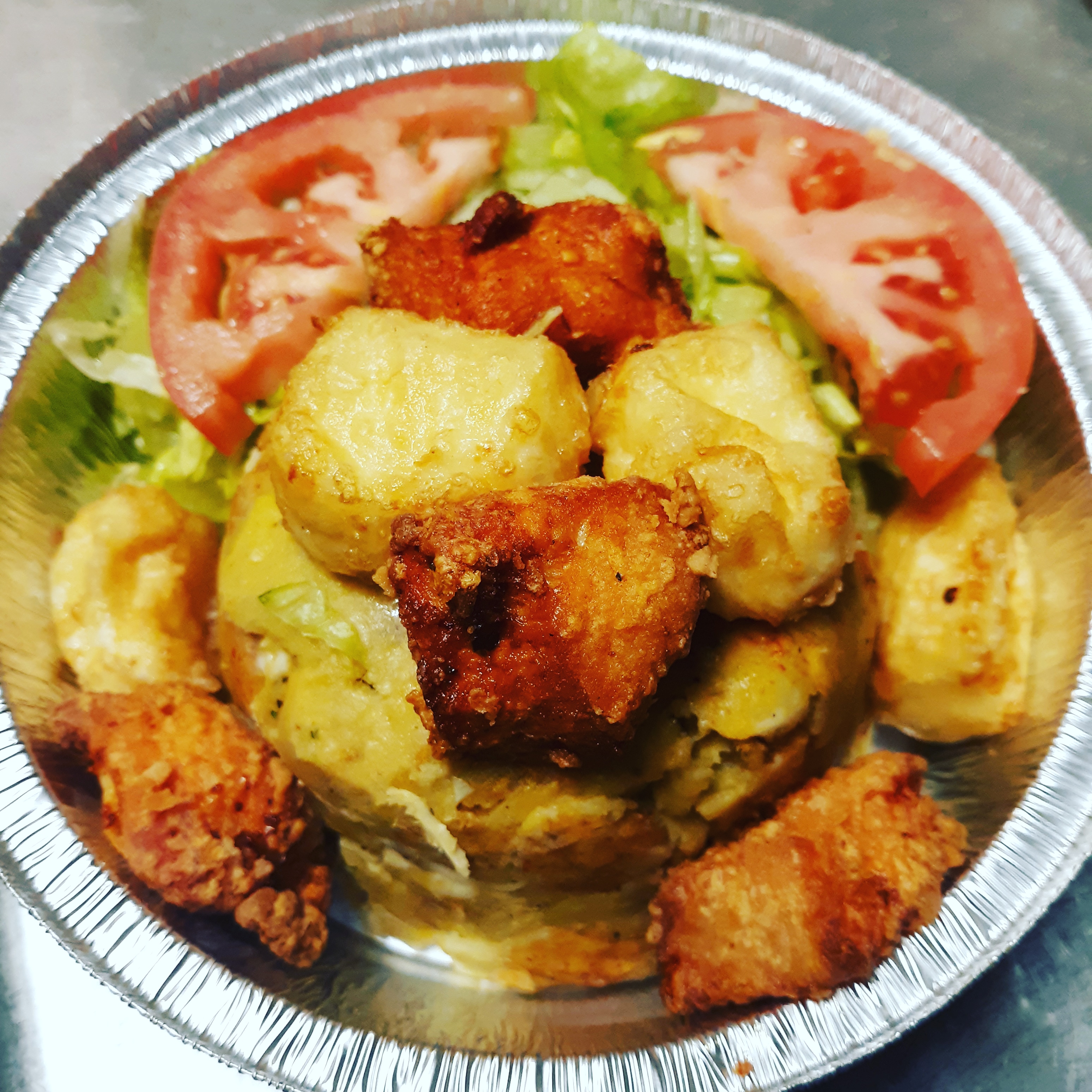 Order Mofongo de queso/cheese mofongo food online from Oscar's Kitchen store, Bronx on bringmethat.com