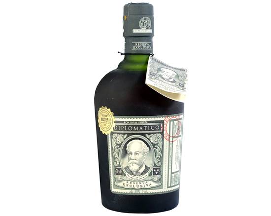 Order Diplomatico Reserva Rum, 750mL liquor (40% ABV) food online from Ranch Market Too store, Yountville on bringmethat.com