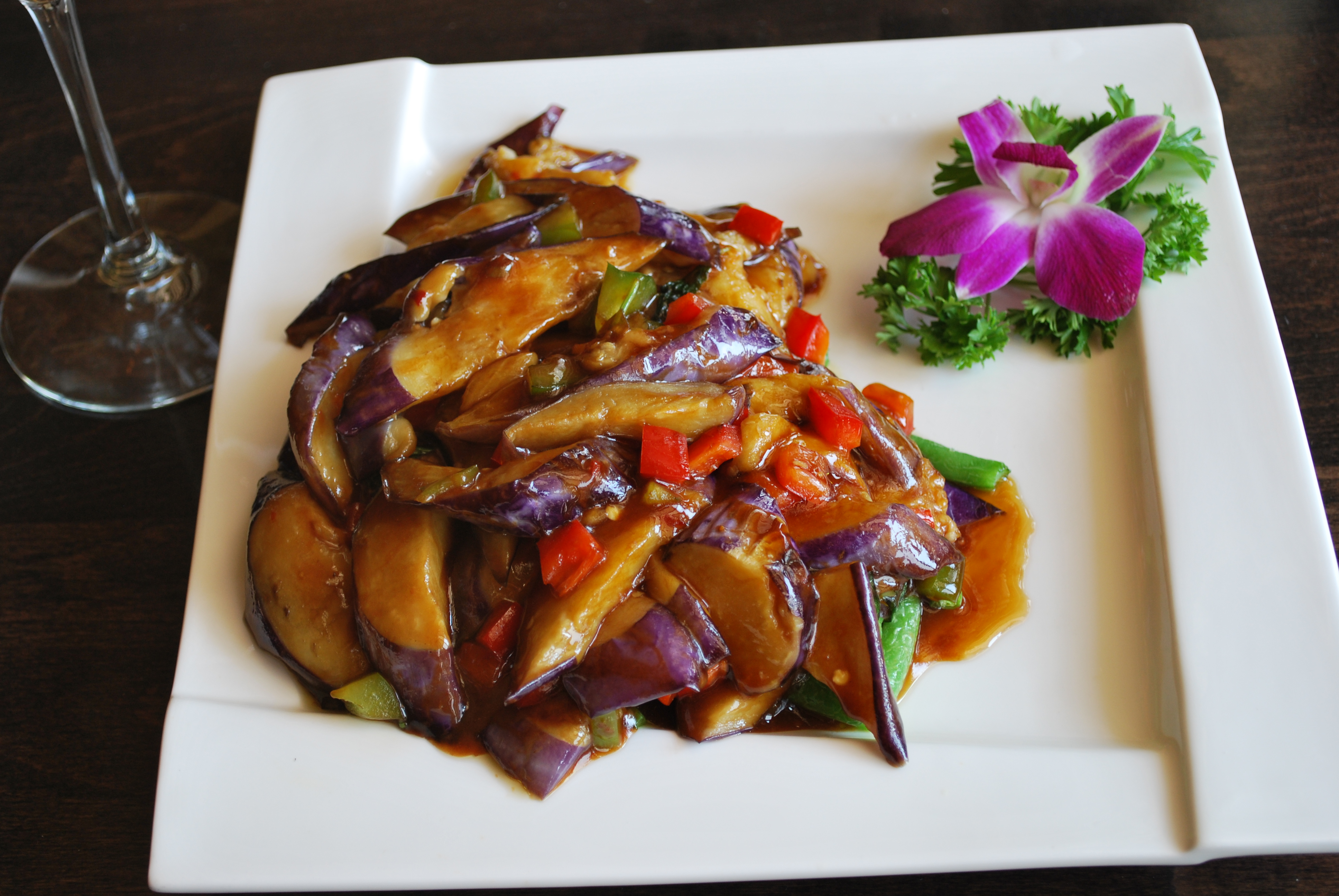 Order Eggplant and String Beans with Basil Garlic Sauce food online from Gobo store, Brooklyn on bringmethat.com