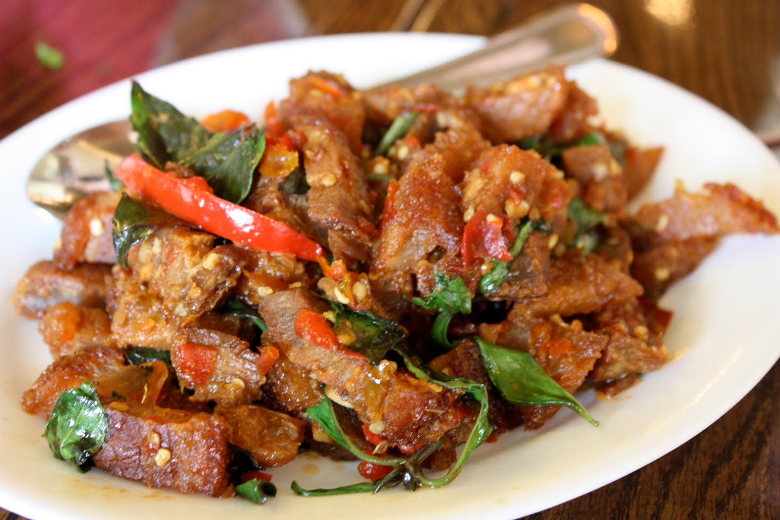 Order Spicy Basil with Crispy Pork food online from Thai Fiesta Cafe store, Paramount on bringmethat.com