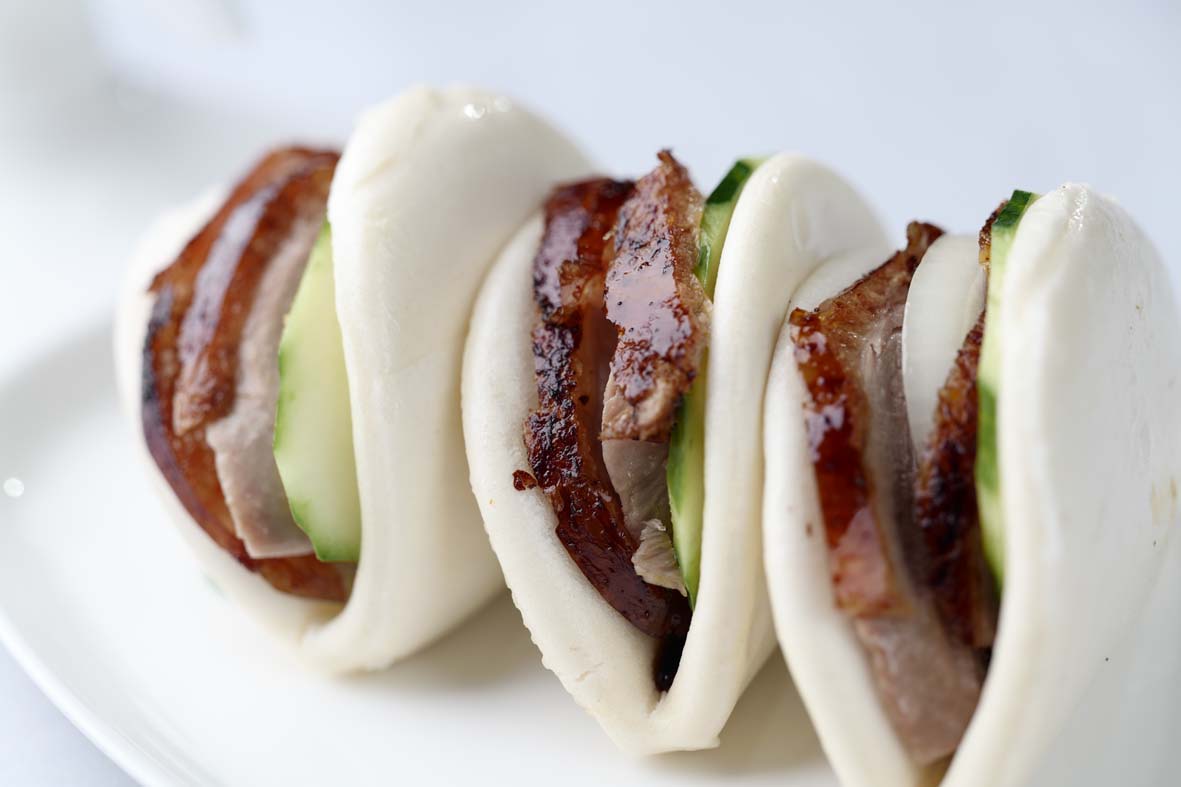 Order Roast Duck Sliders 烤鸭夹饼 food online from Meizhou Dongpo store, Los Angeles on bringmethat.com