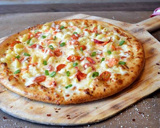 Order Lobster Mac Pizza food online from Local Pizza & Wings store, Charlotte on bringmethat.com