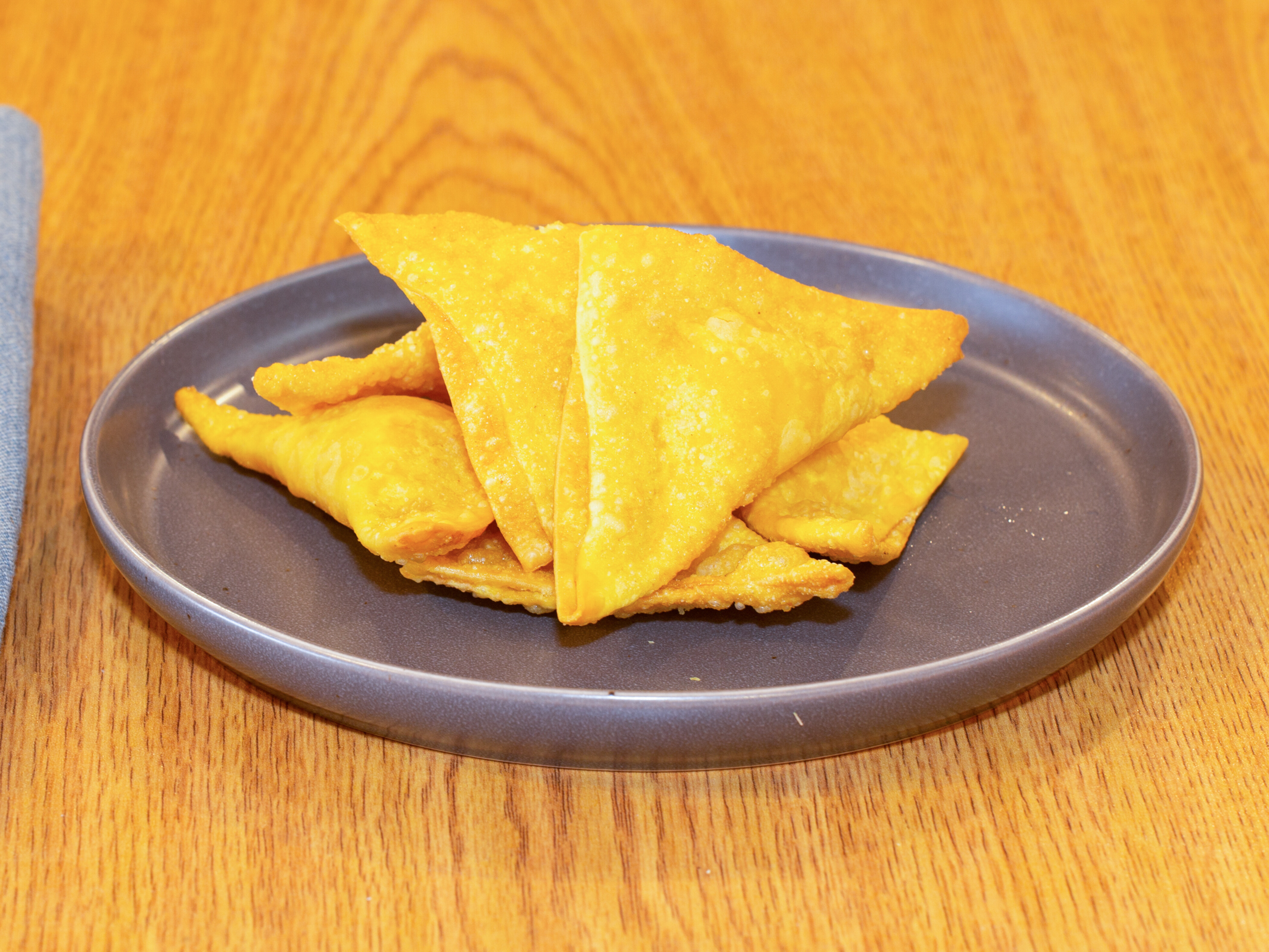 Order 8. Eight Piece Cheese Crab Rangoons food online from Hunan Garden- Ann St. store, Montgomery on bringmethat.com