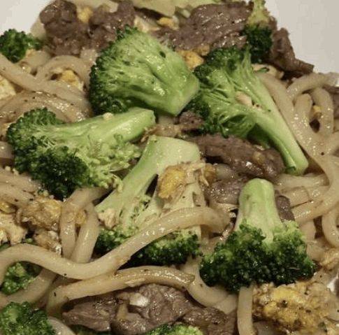 Order Se-Ew Udon Noodles food online from Bintoh Thai store, Fairfield on bringmethat.com