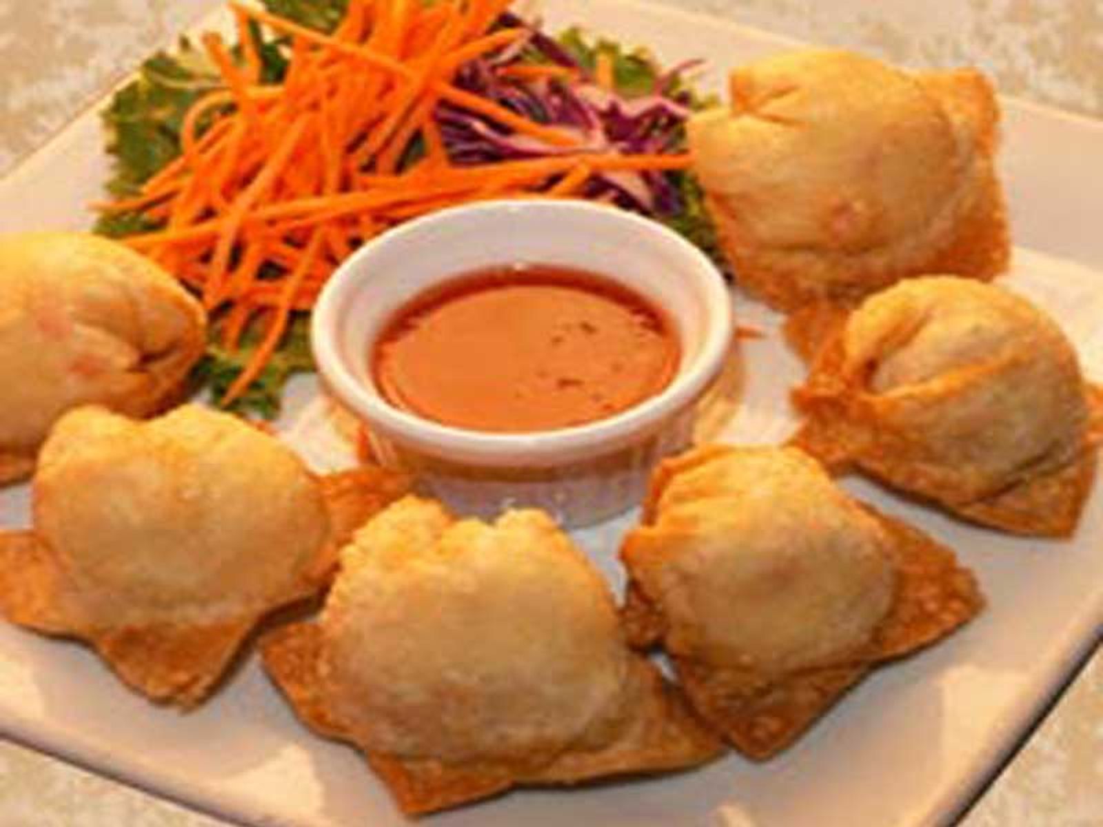 Order CRAB DELIGHT food online from Lanna Thai Restaurant store, Everett on bringmethat.com