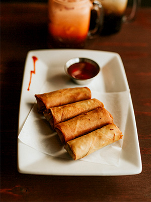 Order Siam Egg Roll food online from Yes Siam Thai Cafe And Bar store, Seattle on bringmethat.com