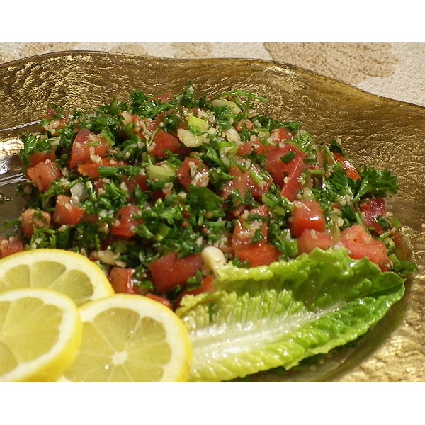 Order Lusy's Tabouleh Salad food online from Lusy Mediterranean Cafe store, Encino on bringmethat.com