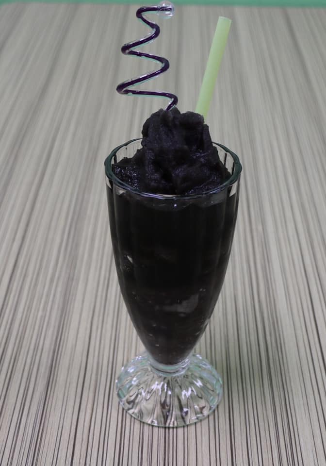 Order B6. Blueberry Smoothie food online from Zogam Cafe store, Tulsa on bringmethat.com