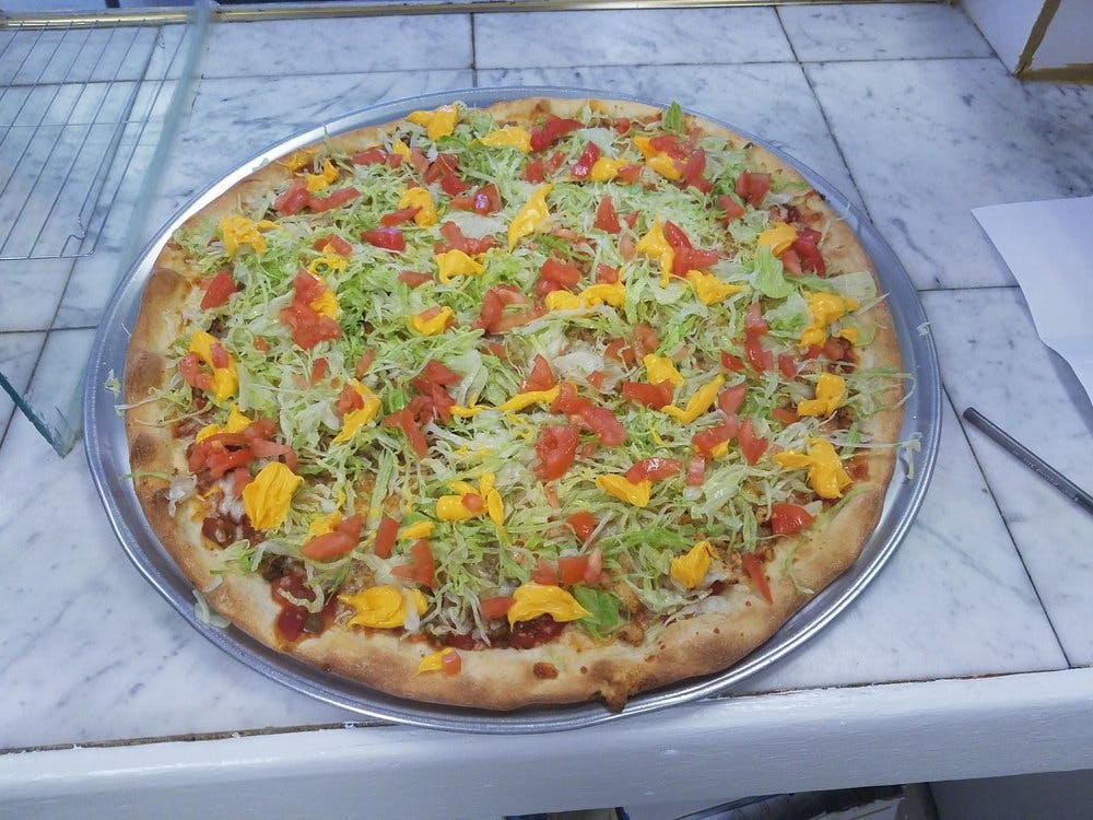 Order Taco Pizza - Medium 14'' (6 Slices) food online from Papi Pizzeria store, Browns Mills on bringmethat.com