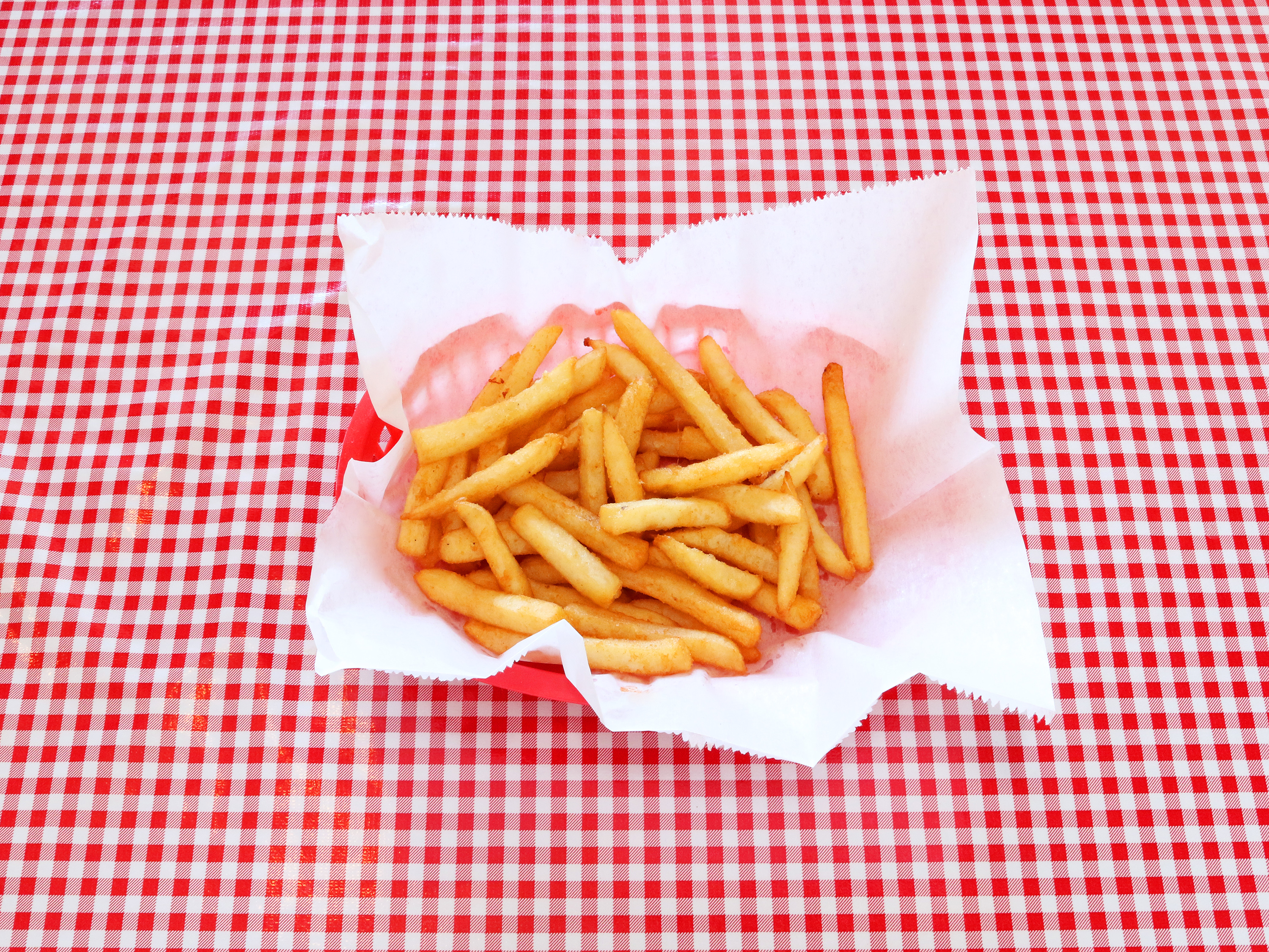 Order French Fries food online from Mama K's Pizza and Grille store, Gurnee on bringmethat.com