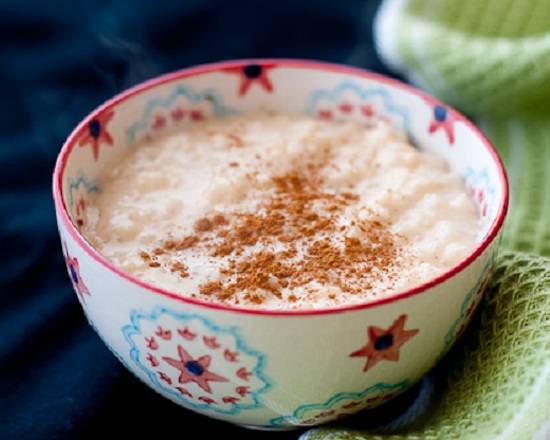 Order Arroz con Leche - Rice Pudding food online from Emma Chicken Restaurant store, Alexandria on bringmethat.com