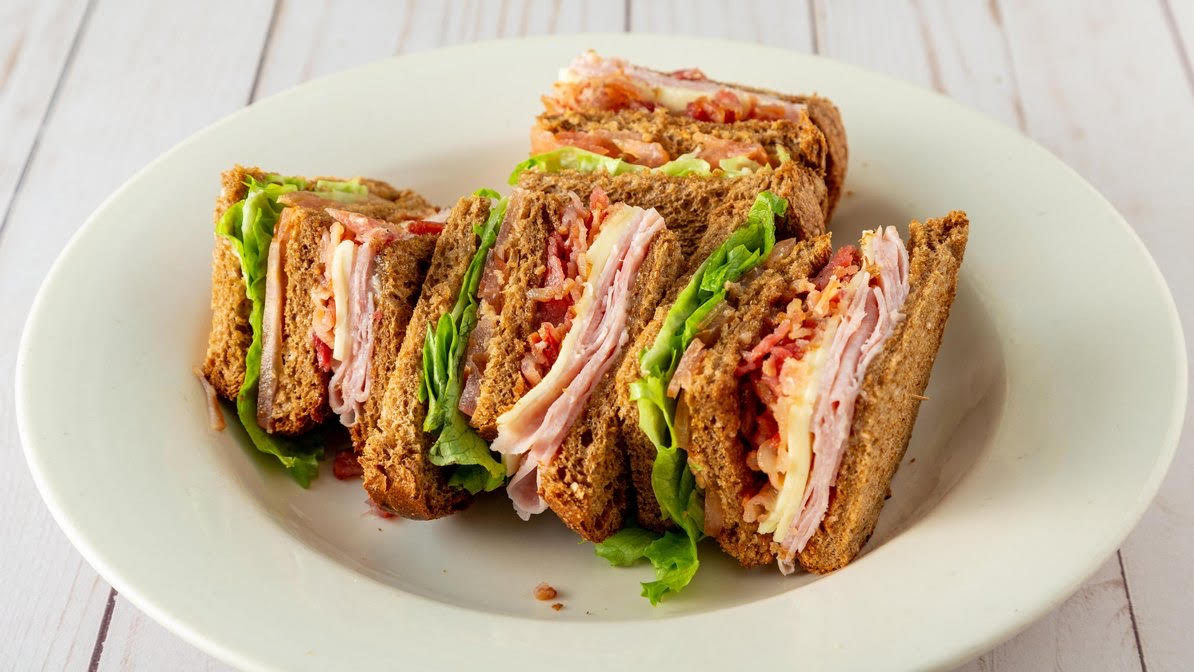 Order Club Sandwich food online from Tortas Oasis store, National City on bringmethat.com