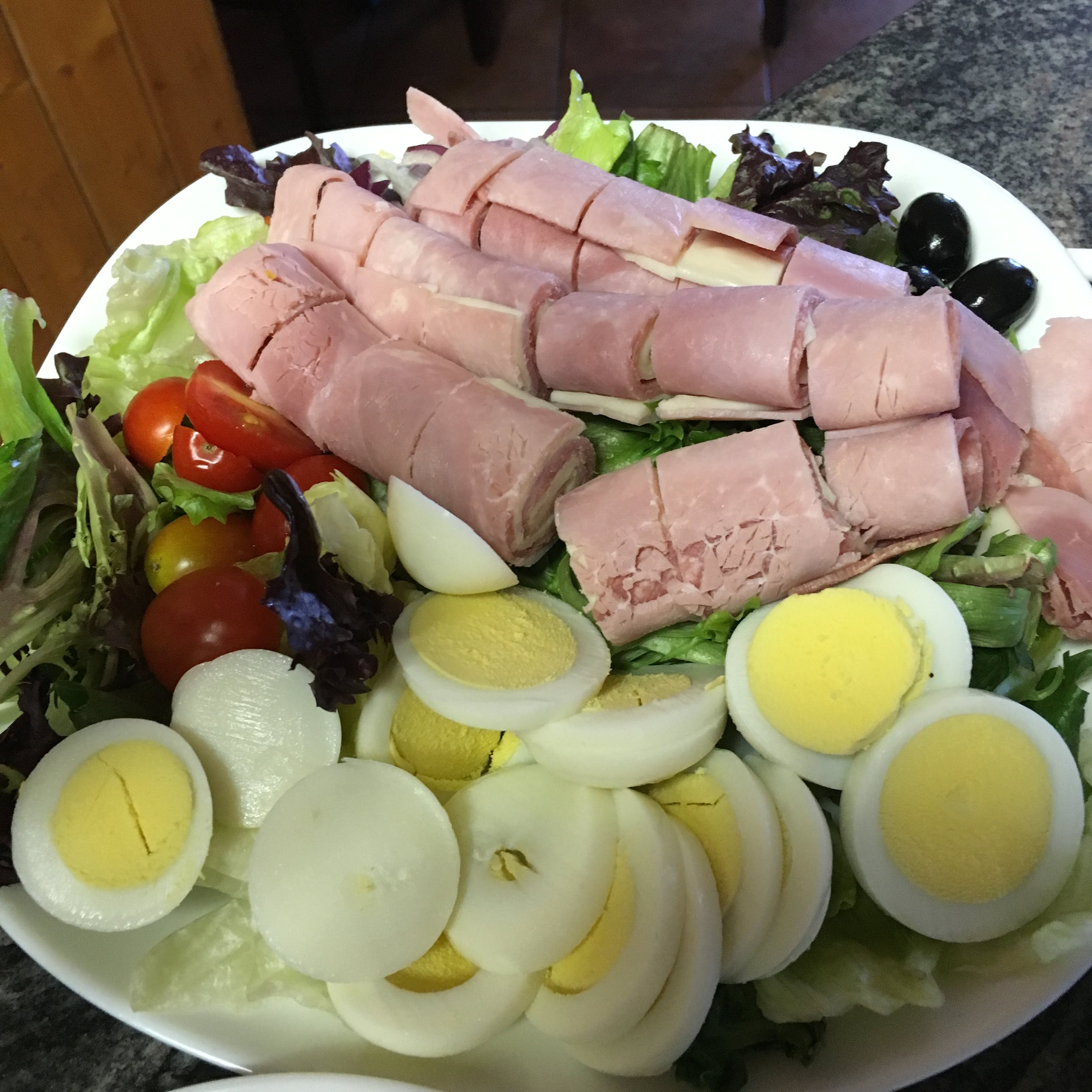 Order Chef Salad - Small food online from Camillo's Italian Restaurant store, Kutztown on bringmethat.com