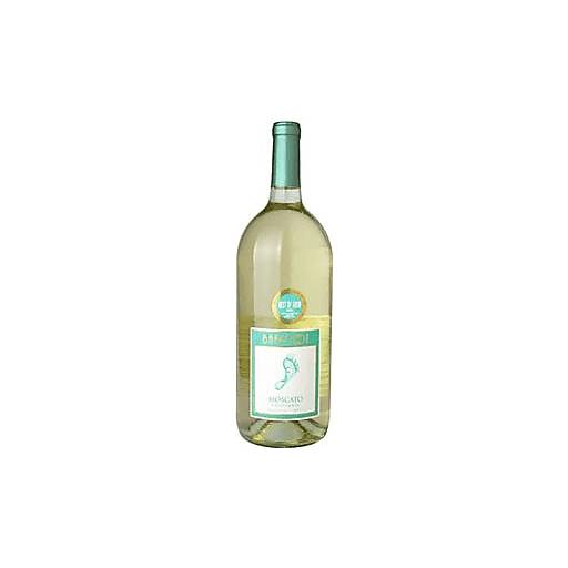 Order Barefoot Cellars Moscato 1.5L (1.5 LTR) 89262 food online from Bevmo! store, Torrance on bringmethat.com