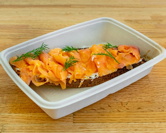 Order Dr. Smoked Salmon Toast food online from Honeybrains store, New York on bringmethat.com