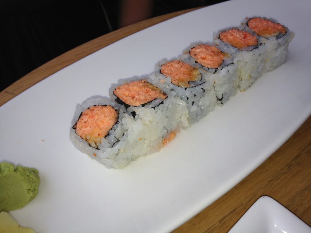 Order Spicy Crab Roll food online from Ohya Sushi, Korean Kitchen & Bar store, Glendale on bringmethat.com
