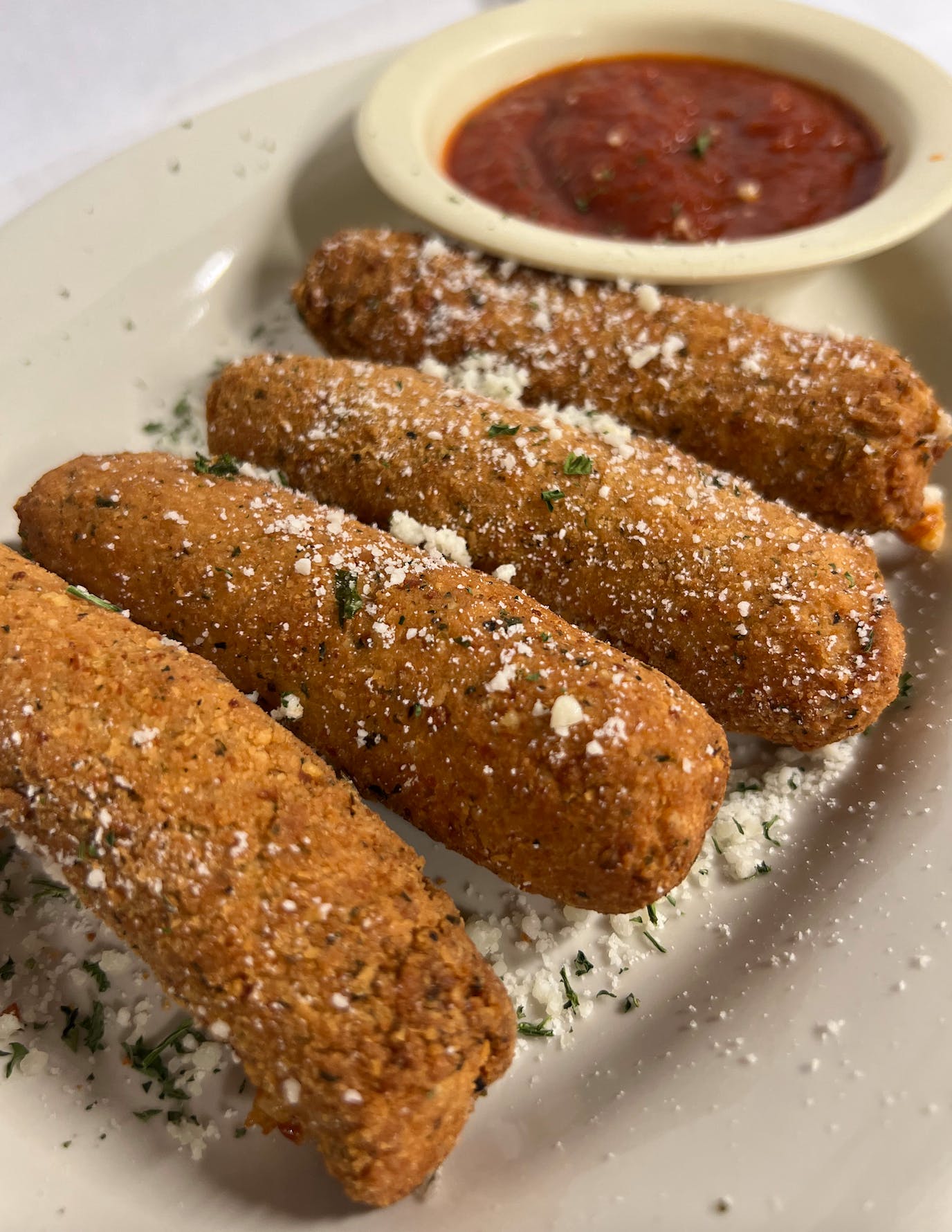 Order Fried Mozzarella - Appetizer food online from Napoli Pizza & Pasta store, Houston on bringmethat.com