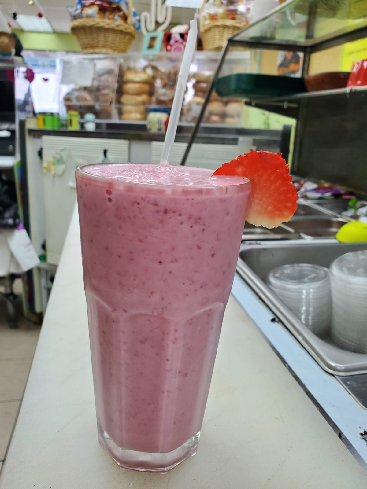 Order Smoothies food online from Aminas Cafe store, Bronx on bringmethat.com