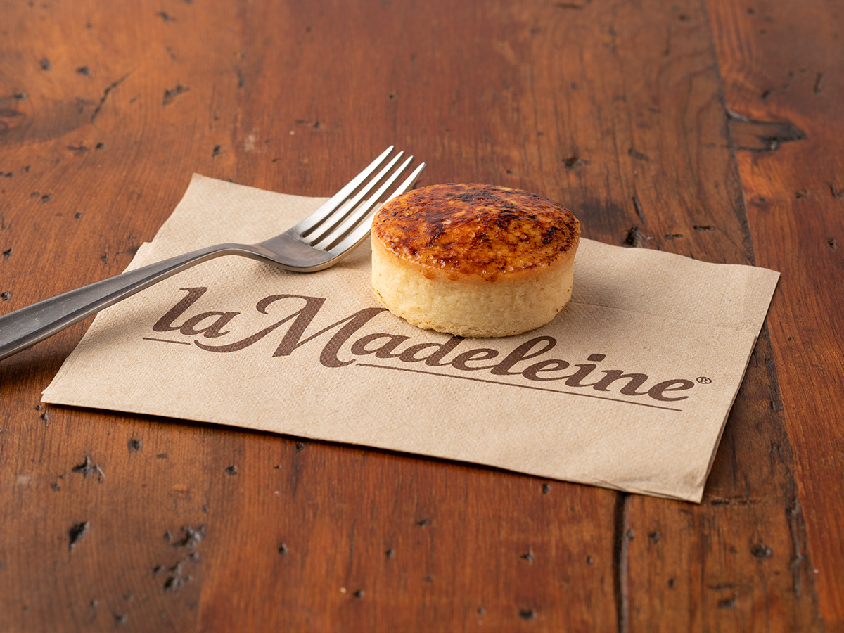 Order Gingerbread Creme Brulee food online from La Madeleine French Bakery & Cafe store, Dallas on bringmethat.com